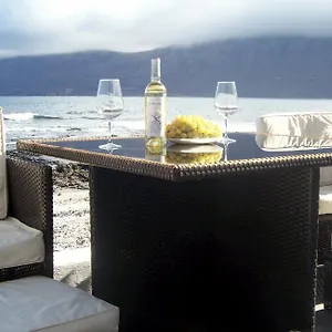 Holiday home Absolute Beachfront House Ii, Famara
